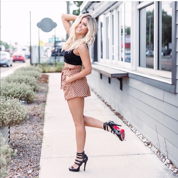 AUTHENTIC CHRISTIAN LOUBOUTIN - Picture 3 of 7